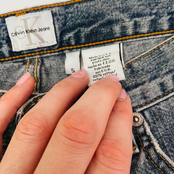 VTG Calvin Klein Low Rise Short Jean Shorts 5 - Picture 5 of 12